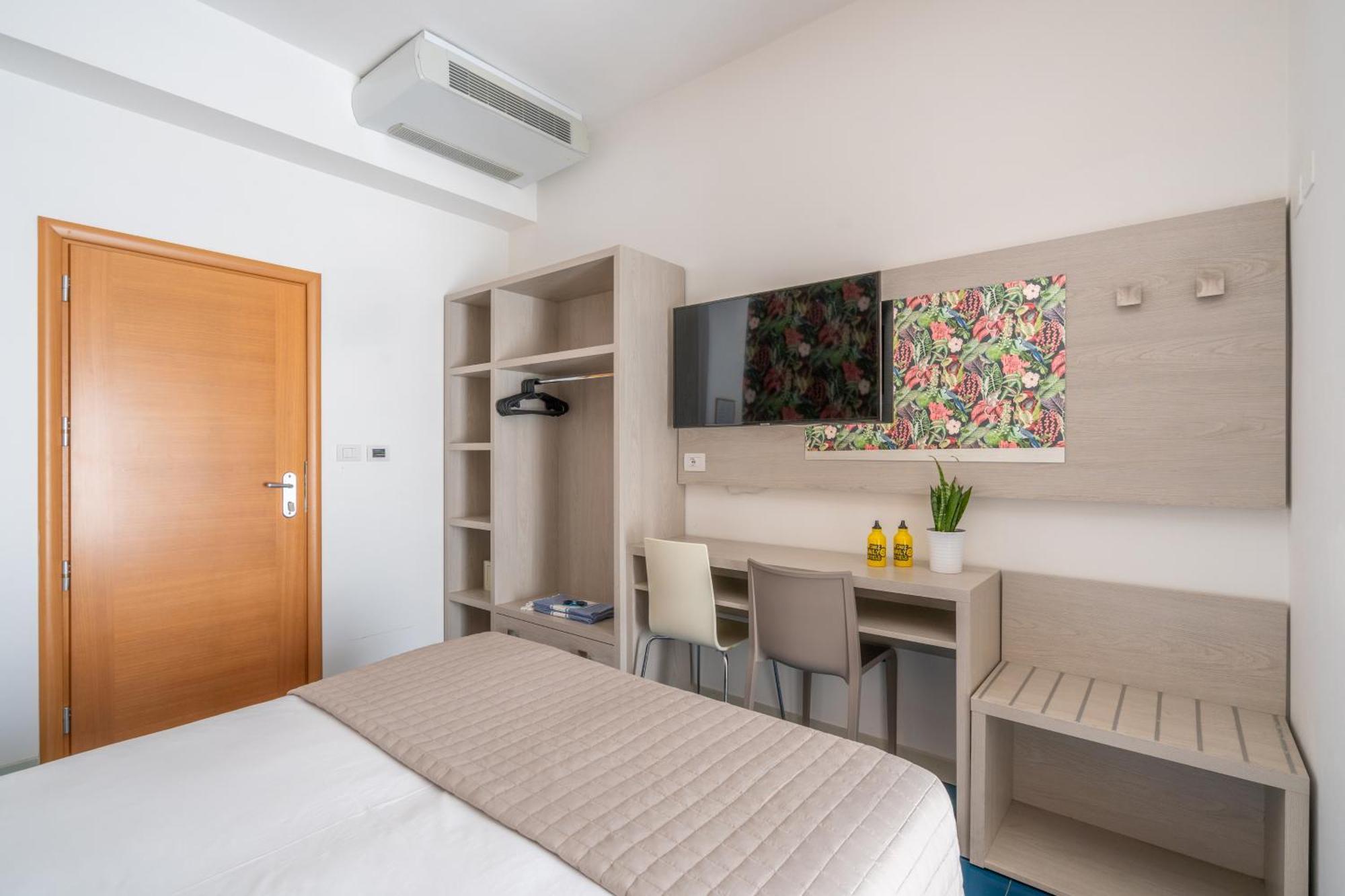 Lotus Hotel All Inclusive & Spiaggia Rimini Kültér fotó