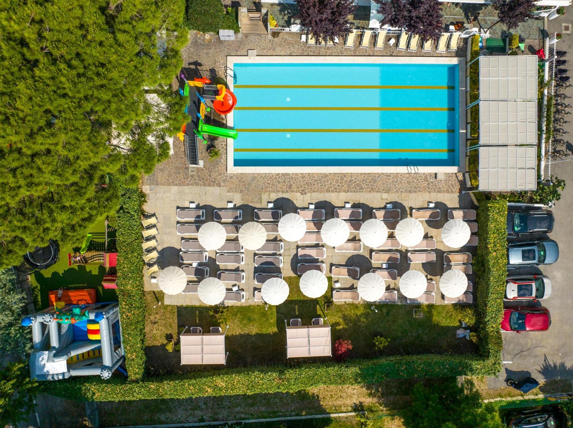 Lotus Hotel All Inclusive & Spiaggia Rimini Kültér fotó